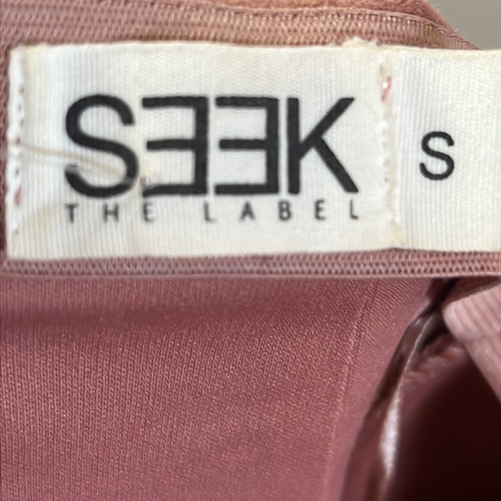 Seek the label pink faux suede mini skirt - Picture 5 of 5
